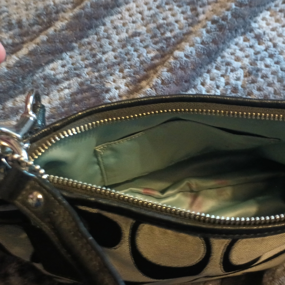 Coach Purse - Picture 6 of 6
